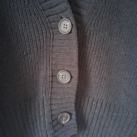 Abercrombie & Fitch Black Crop Cardigan - Picture 2 of 5